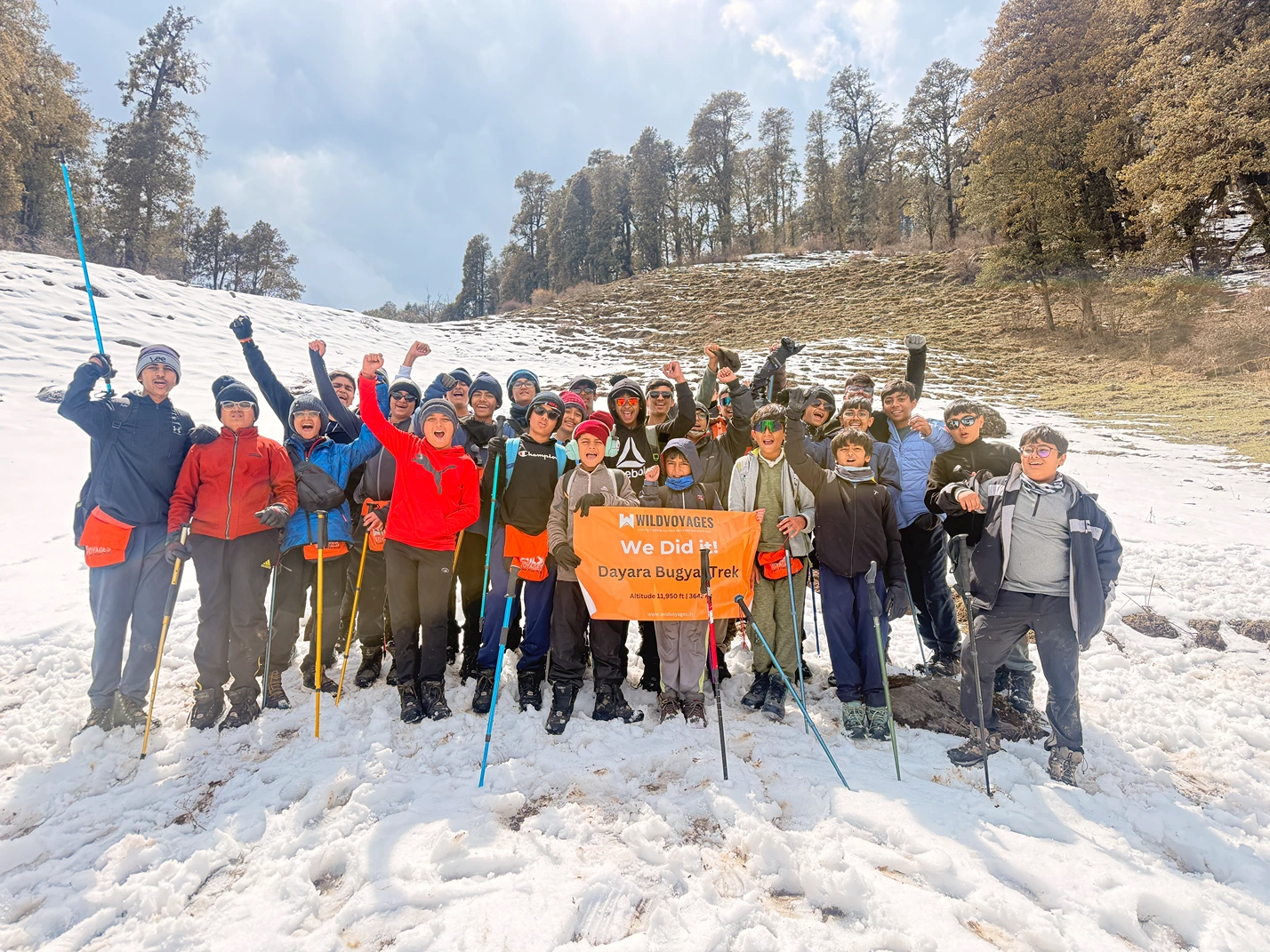 29 Gujarat Students Complete Dayara Bugyal Trek for Kids, Experience Screen-Free Adventure