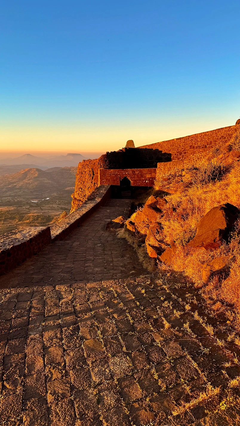 Salher fort trek - Image 4