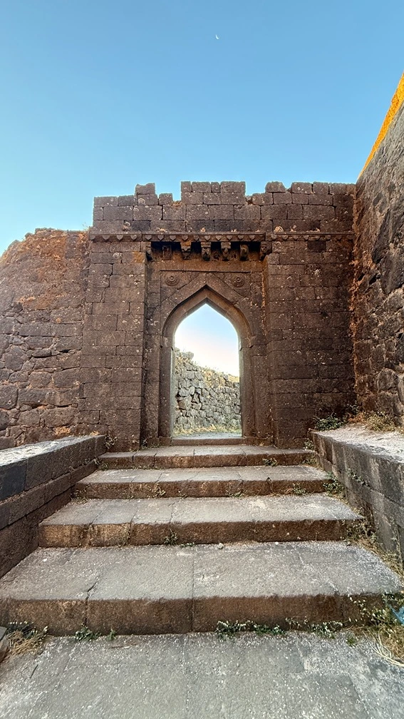Salher fort trek - Image 8
